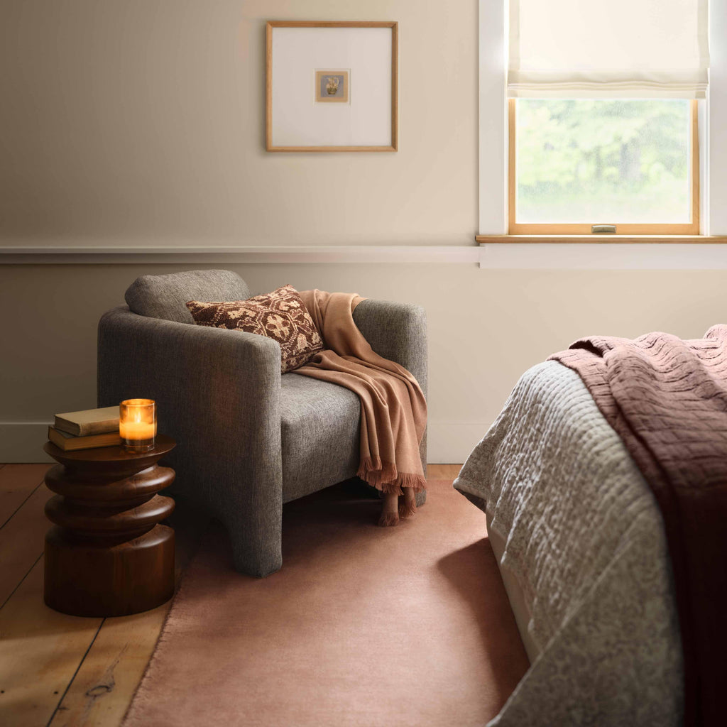 Mishka Beistelltisch aus Holz