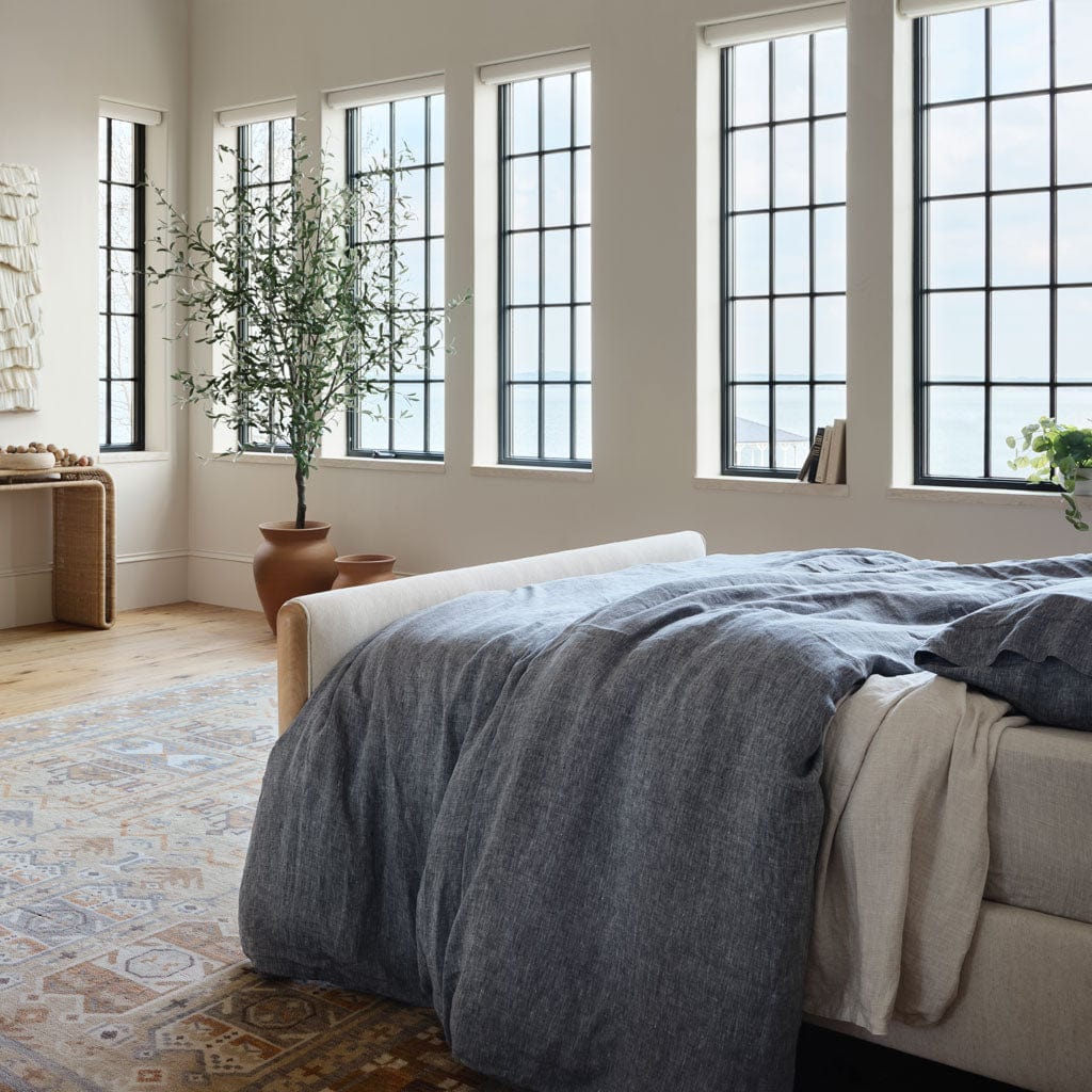 Laurel Bed with High Footboard