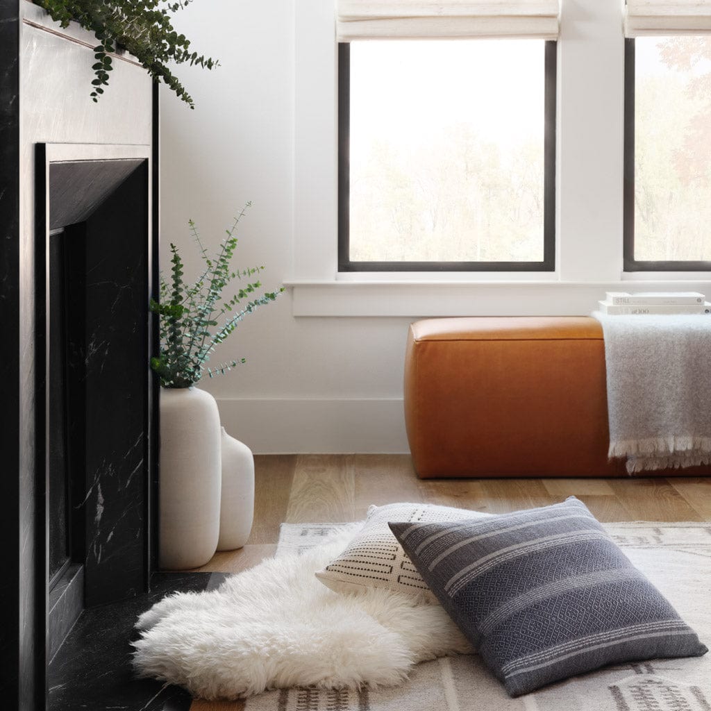 Torres Leather Bench