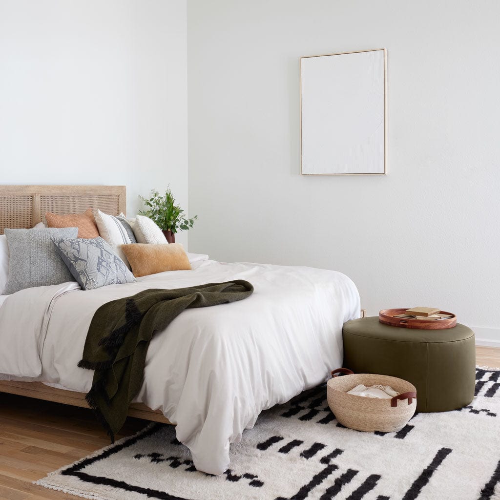 Torres Runde Leder-Ottomane – Mittel & Groß